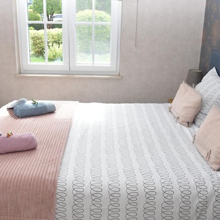 B&B La Villa Orchidees, Breakfast Included Bassenge Dış mekan fotoğraf